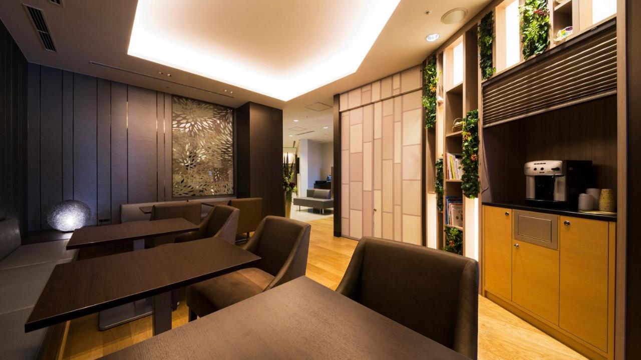 Jr-East Hotel Mets Kokubundzsi Kültér fotó