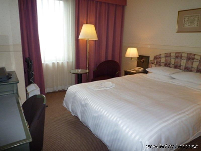 Jr-East Hotel Mets Kokubundzsi Kültér fotó